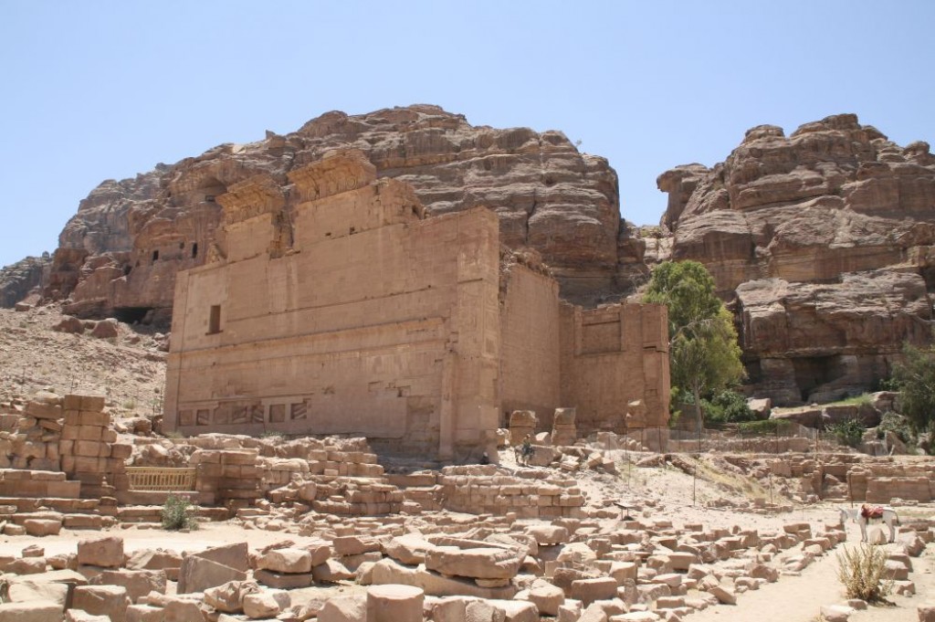 Qasr al-Bint is on the few free-standing structures in Petra. It was considered a sacred temple by the Nabateans.